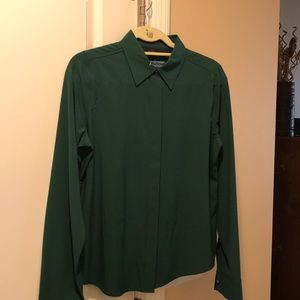 NWT-BEAUTIFUL FITTING GREEN EXPRESS BLOUSE SIZE S.